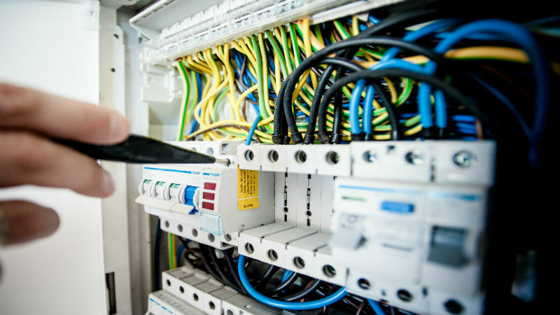 Protecting Your Employees with Electrical Safety Training